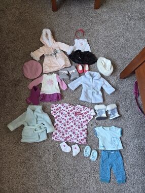 American Girl Truly Me/My Lot. 8 Outfits. Coats, Pomeranian PJs...